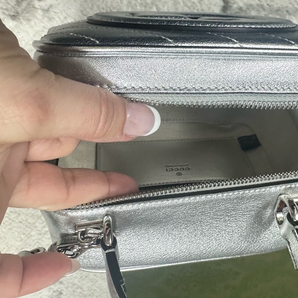 Brand new with tags, receipt of purchase, box and dust bag. Gorgeous! - Picture 11 of 14